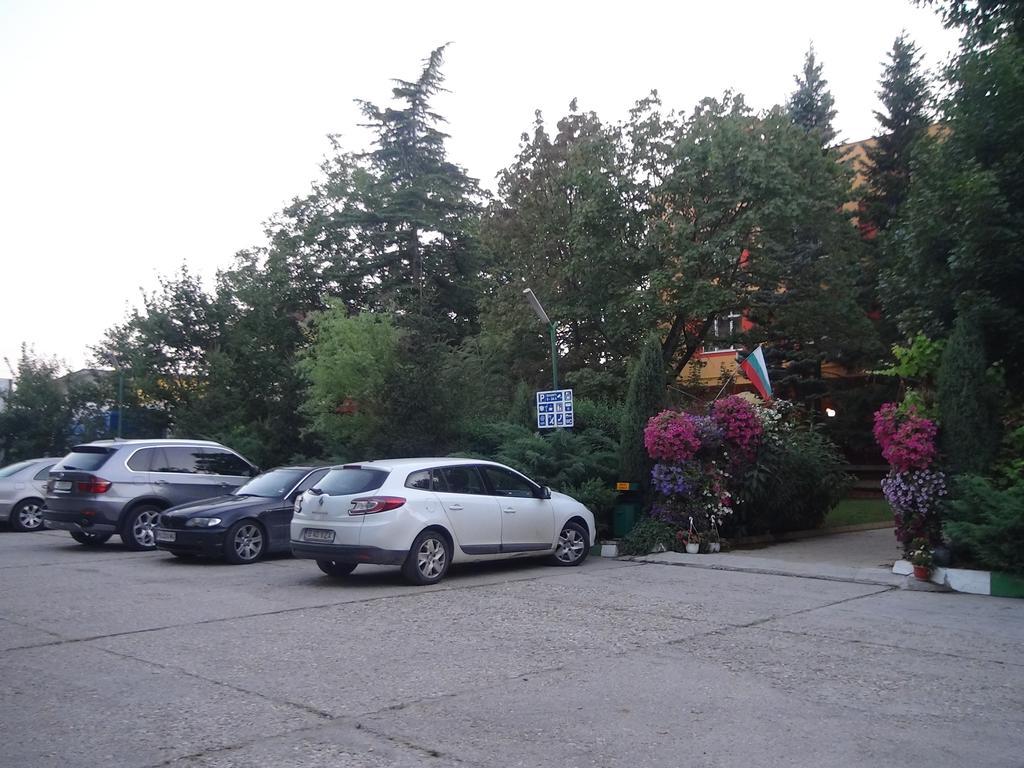 Family Hotel Familya รูเซ ภายนอก รูปภาพ