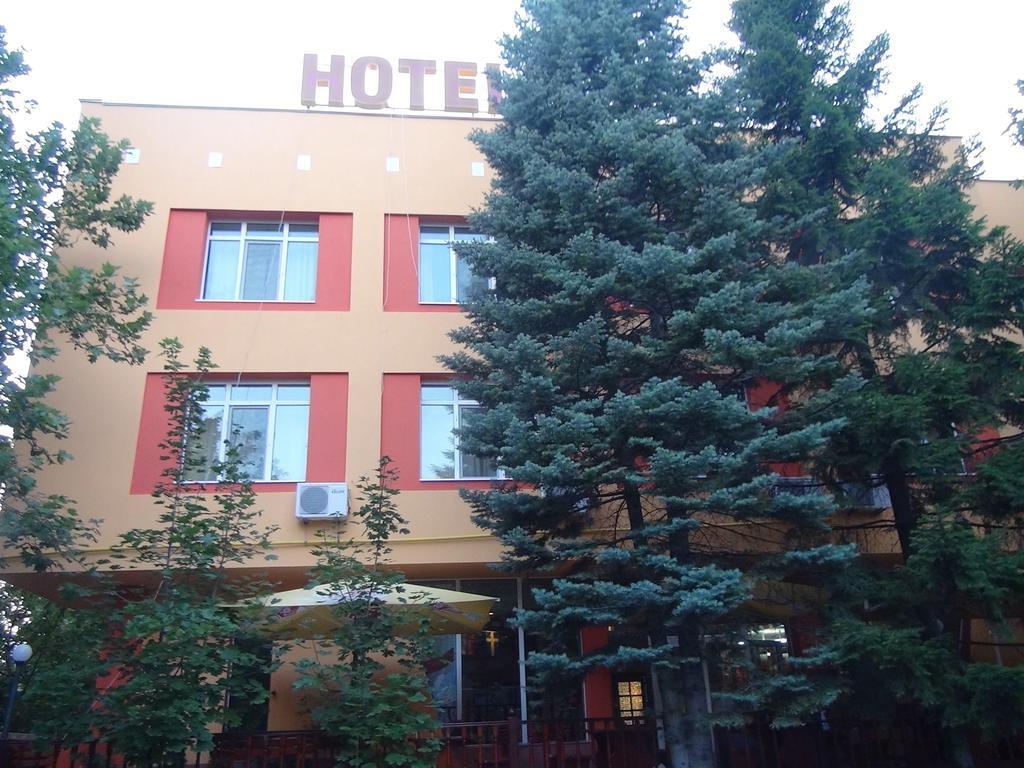 Family Hotel Familya รูเซ ภายนอก รูปภาพ
